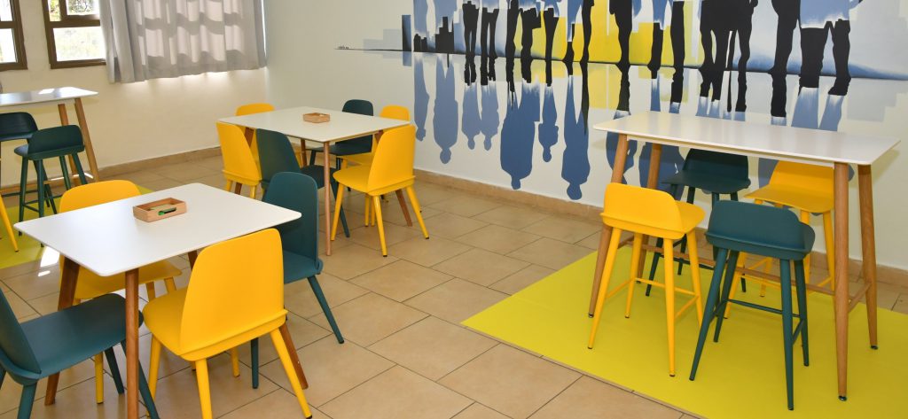 תואר שני- ניהול מערכות חינוך by Afawi Randa - Illustrated by עפאוי רנדה - Ourboox.com