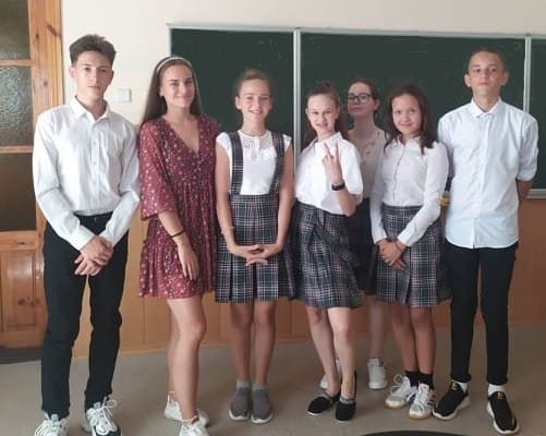 Проєкти учасниць Онлайн-інтенсиву для освітян by Nataliia - Illustrated by Лабораторія з розвитку критичного мислення НЦ"МАНУ" - Ourboox.com