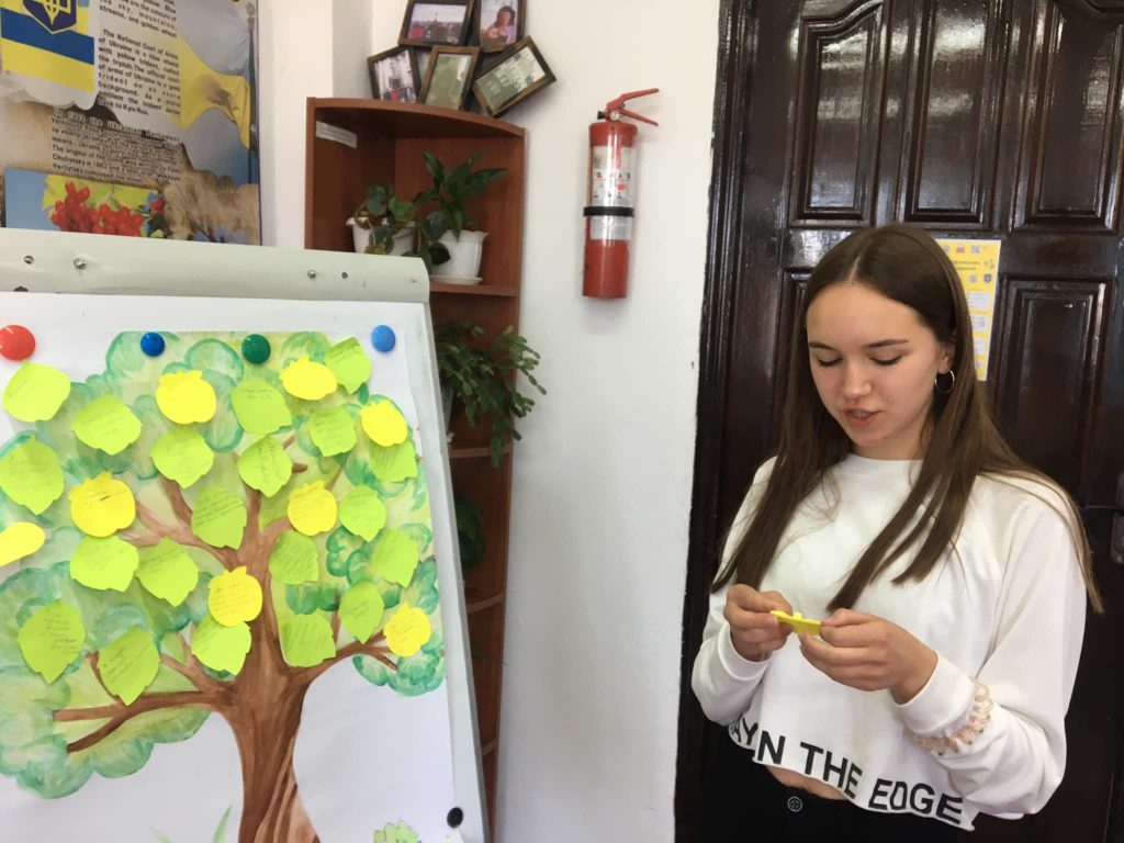 Проєкти учасниць Онлайн-інтенсиву для освітян by Nataliia - Illustrated by Лабораторія з розвитку критичного мислення НЦ"МАНУ" - Ourboox.com