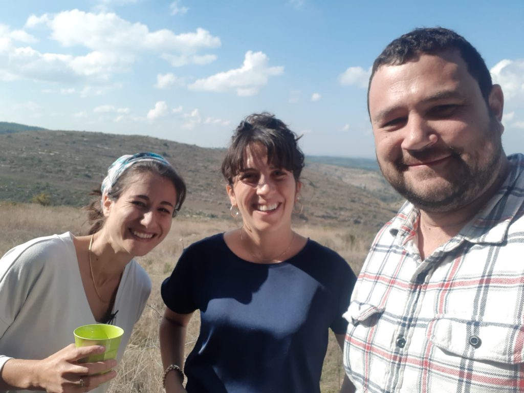 תובנות התנסות החברה הערבית by Rotem kalmar - Illustrated by צוערות וצוערים מחזור ח