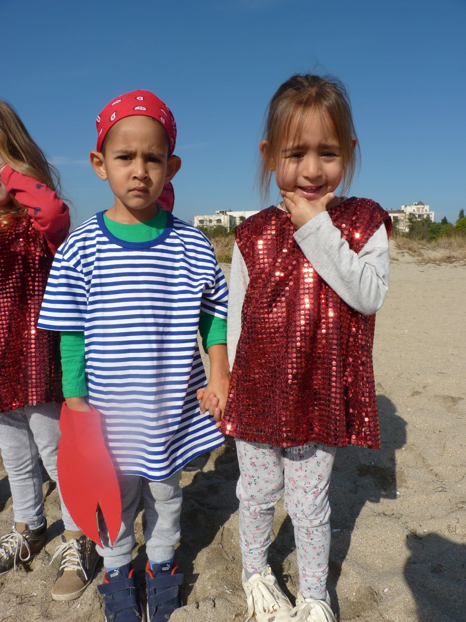 модно ревю by Natalia Yordanova - Ourboox.com