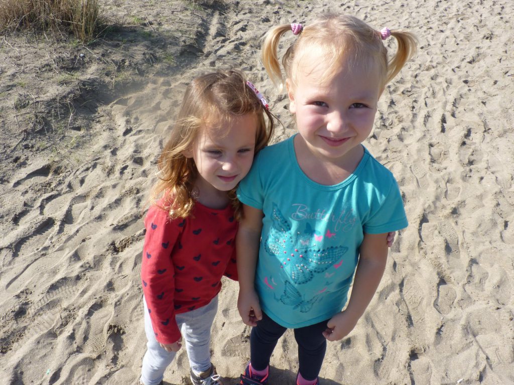 модно ревю by Natalia Yordanova - Ourboox.com