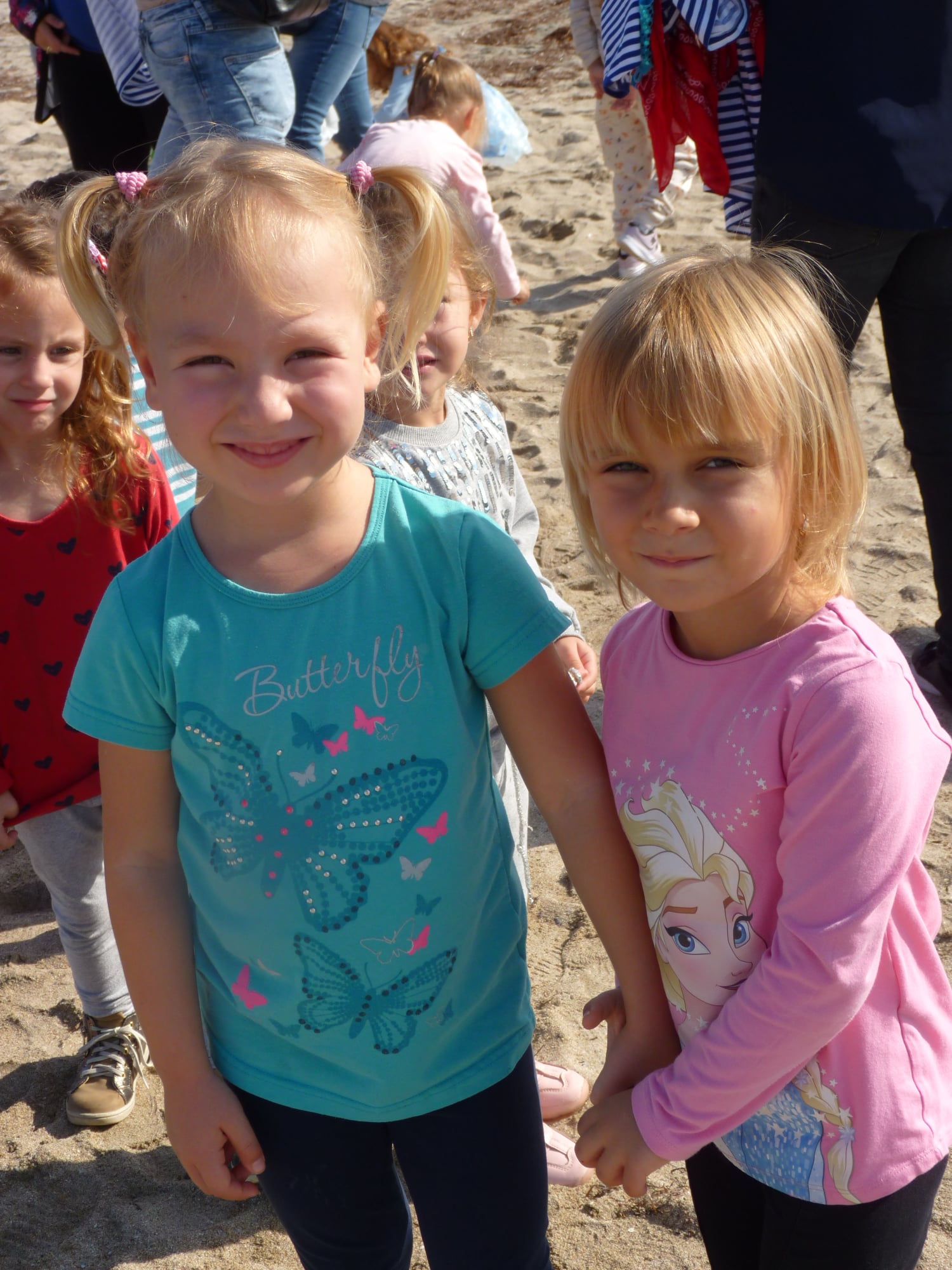 модно ревю by Natalia Yordanova - Ourboox.com