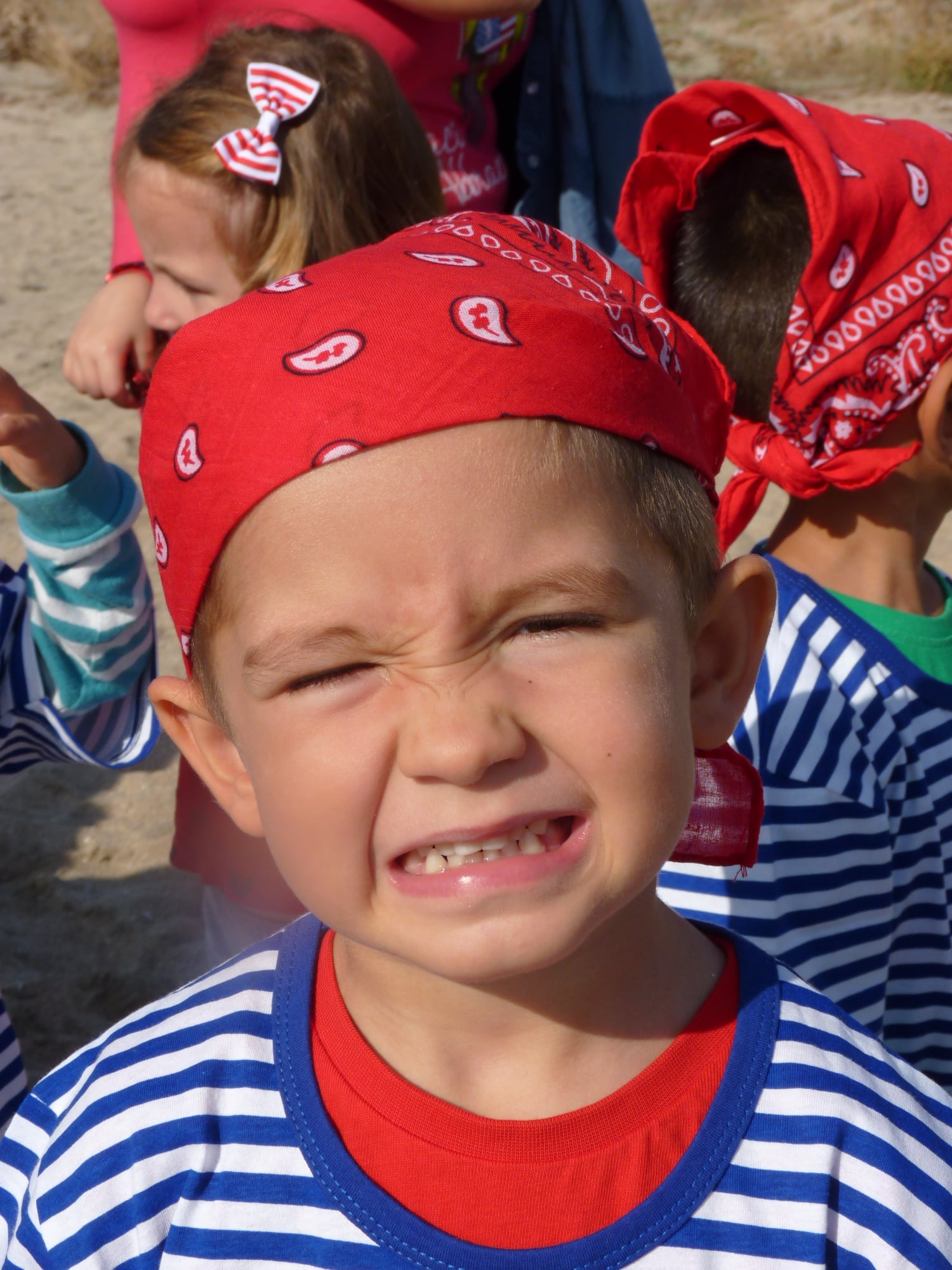 модно ревю by Natalia Yordanova - Ourboox.com