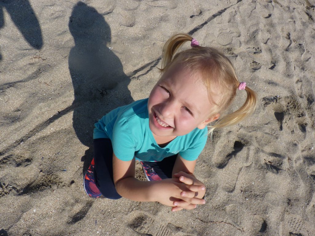 модно ревю by Natalia Yordanova - Ourboox.com