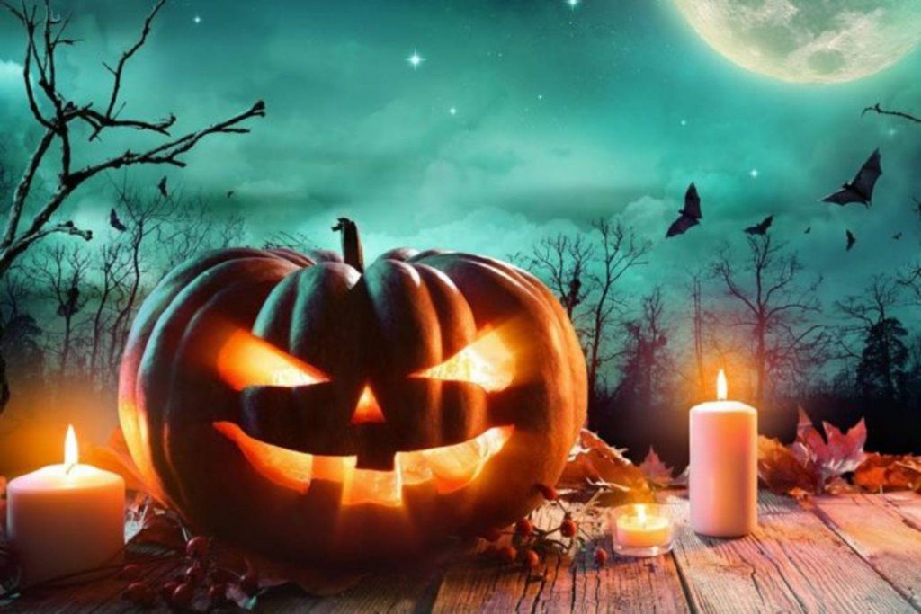 Halloween by Erika Amendolagine - Illustrated by Erika Amendolagine - Ourboox.com