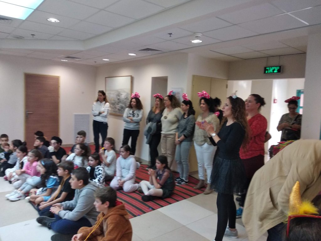 בכר רוסו – מספרים סיפור חדש by Boaz Harel - Ourboox.com