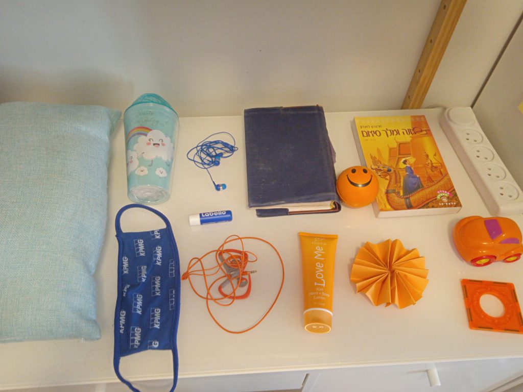 עבודת אומנות מחצית א-נעה כהן by noa cohen - Illustrated by נעה כהן - Ourboox.com