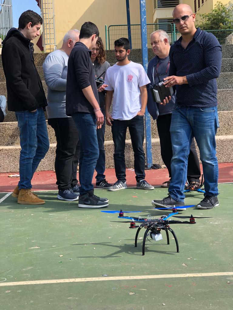 מגמת מדעי המחשב והנדסת תוכנה by Ariel Klefner - Ourboox.com