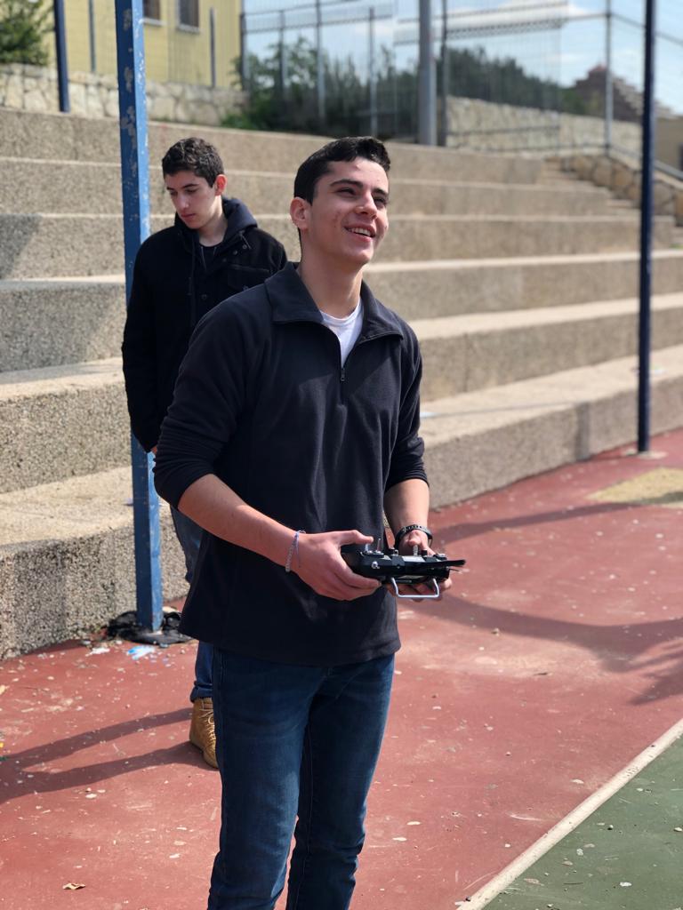 מגמת מדעי המחשב והנדסת תוכנה by Ariel Klefner - Ourboox.com