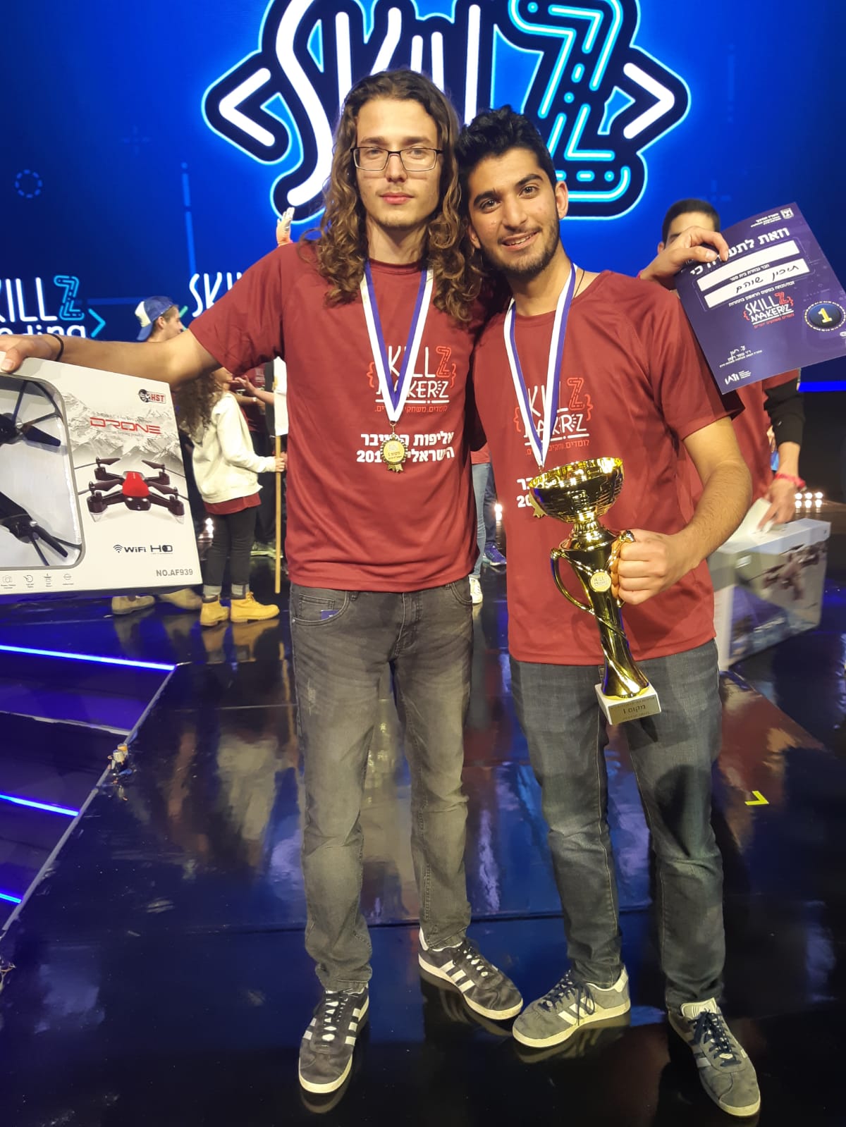 מגמת מדעי המחשב והנדסת תוכנה by Ariel Klefner - Ourboox.com