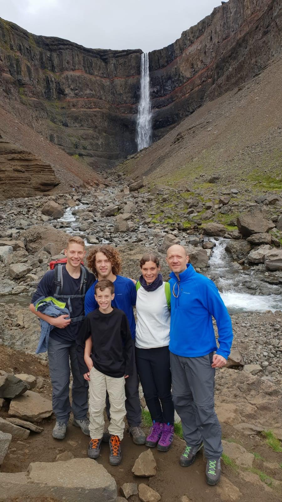 עבודת שורשים by Alon - Ourboox.com