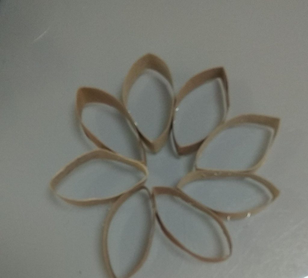 עבודות אמנות – מחצית א’- טליה וינר by talya viner - Illustrated by טליה וינר - Ourboox.com