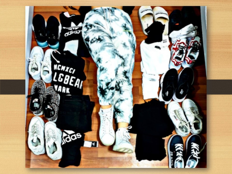 אומנות דיגיטלית קורל ספיר ט8 תיק עבודות by Coral - Ourboox.com