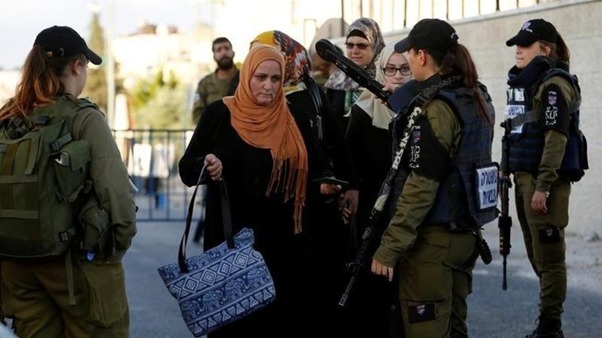 Our Childhood Experiences of Identity by Fatma Ezzat Foqara - Ourboox.com