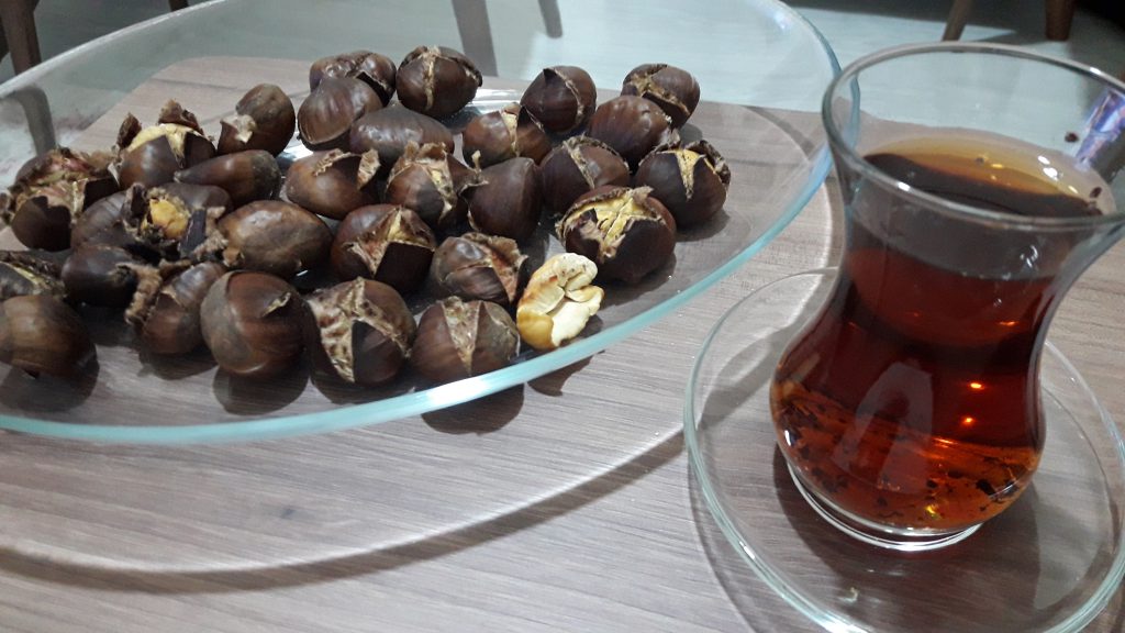 Evimde Kış by ÖzlemG - Illustrated by İcilli İlk-Ortaokulu - Ourboox.com