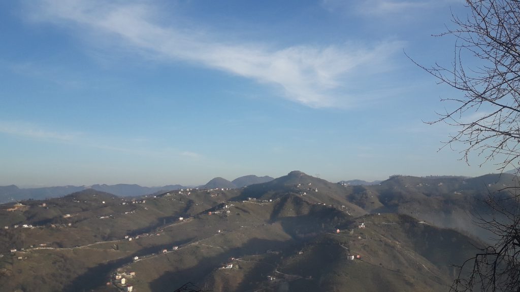 Evimde Kış by ÖzlemG - Illustrated by İcilli İlk-Ortaokulu - Ourboox.com