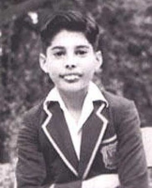 English Project – FREDDIE MERCURY by Rotem Migdal - Ourboox.com