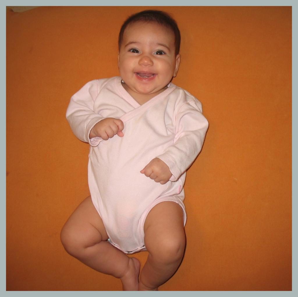 עבודת שורשים- יובל by Yuval Atiya - Ourboox.com