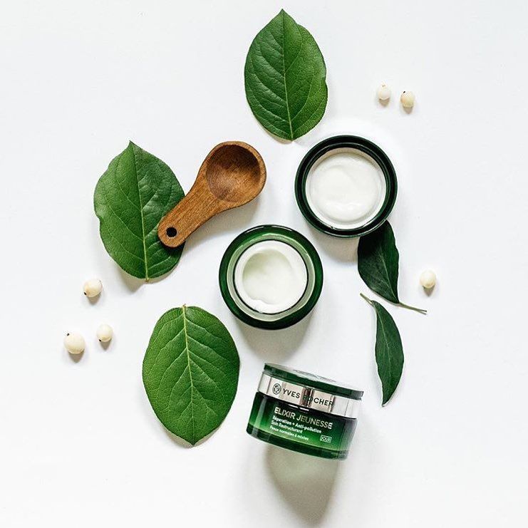 Makeup by Khristina - Ourboox.com