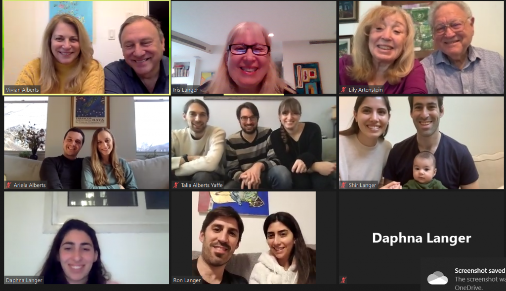 La Familia 2020-2021 by Iris Langer - Ourboox.com