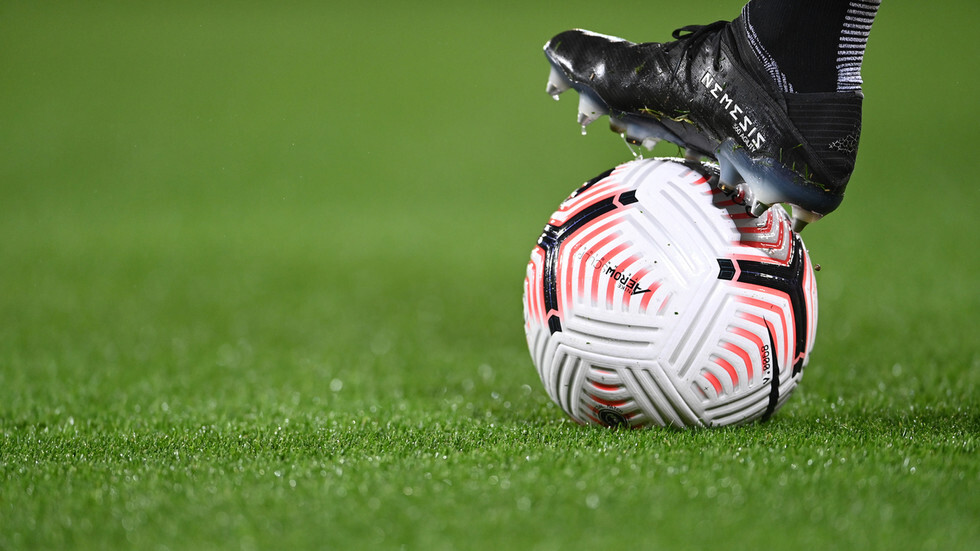 كرة القدم by Qais abu hegly - Illustrated by قيس هاني ابو حجلة - Ourboox.com