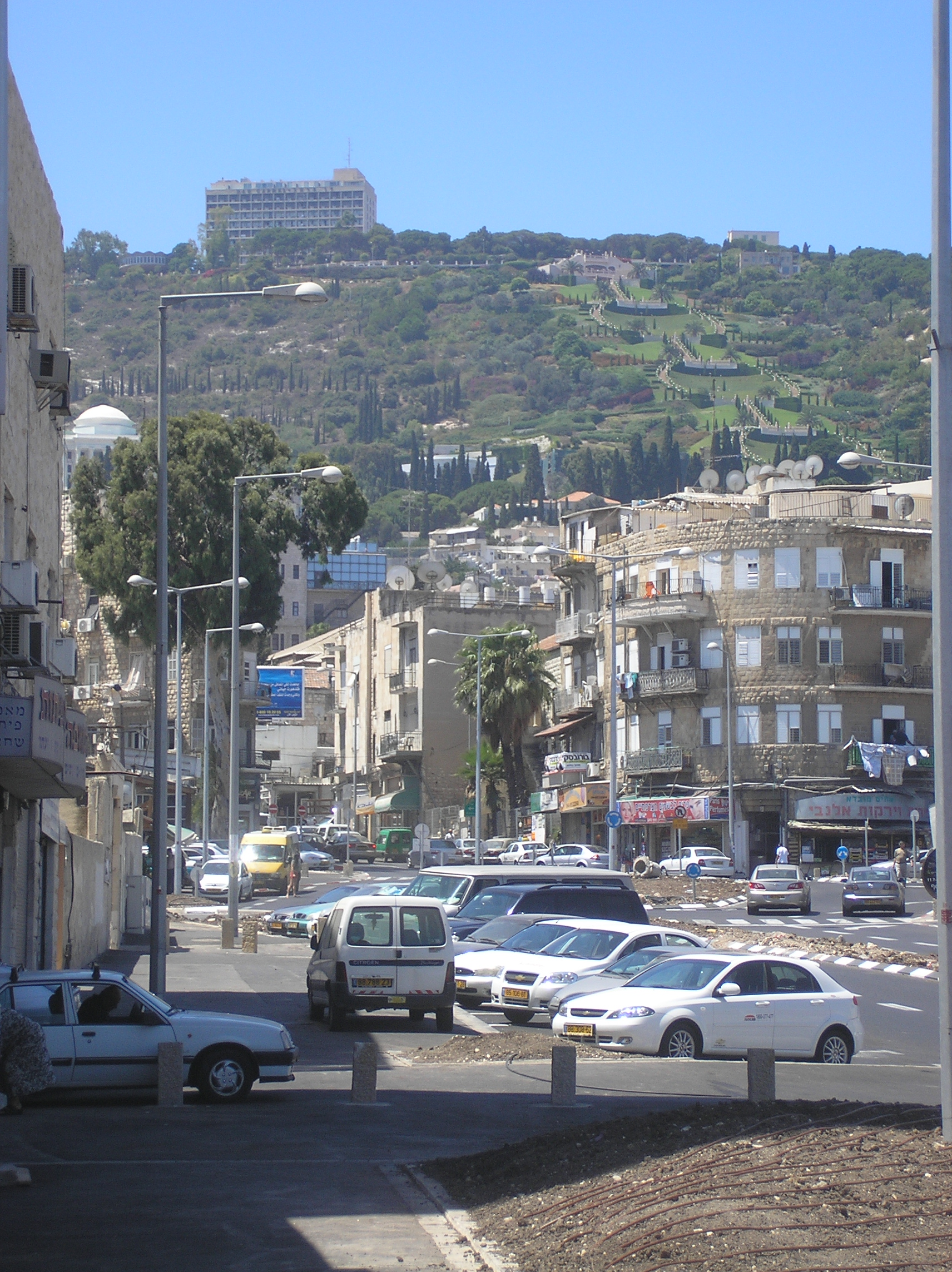 حيفا by Dareen Haddad - Illustrated by دارين حداد - Ourboox.com