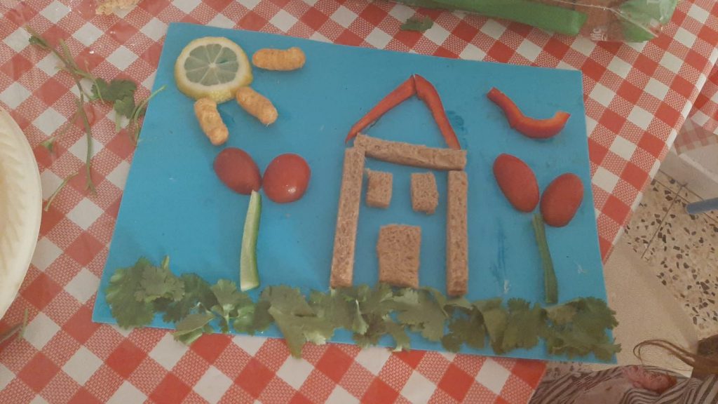 מי אתם משפחת חקשור? by Moran shalem - Ourboox.com