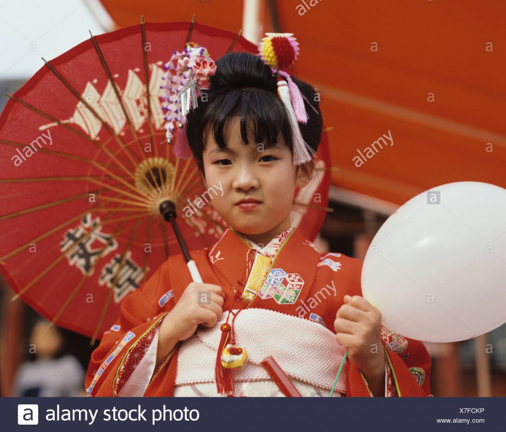 IMAGES FROM THE WORLD PEOPLE by RANIN HALLOUN - Ourboox.com