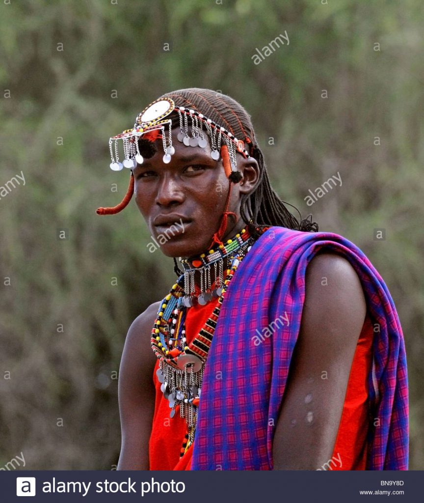 IMAGES FROM THE WORLD PEOPLE by RANIN HALLOUN - Ourboox.com