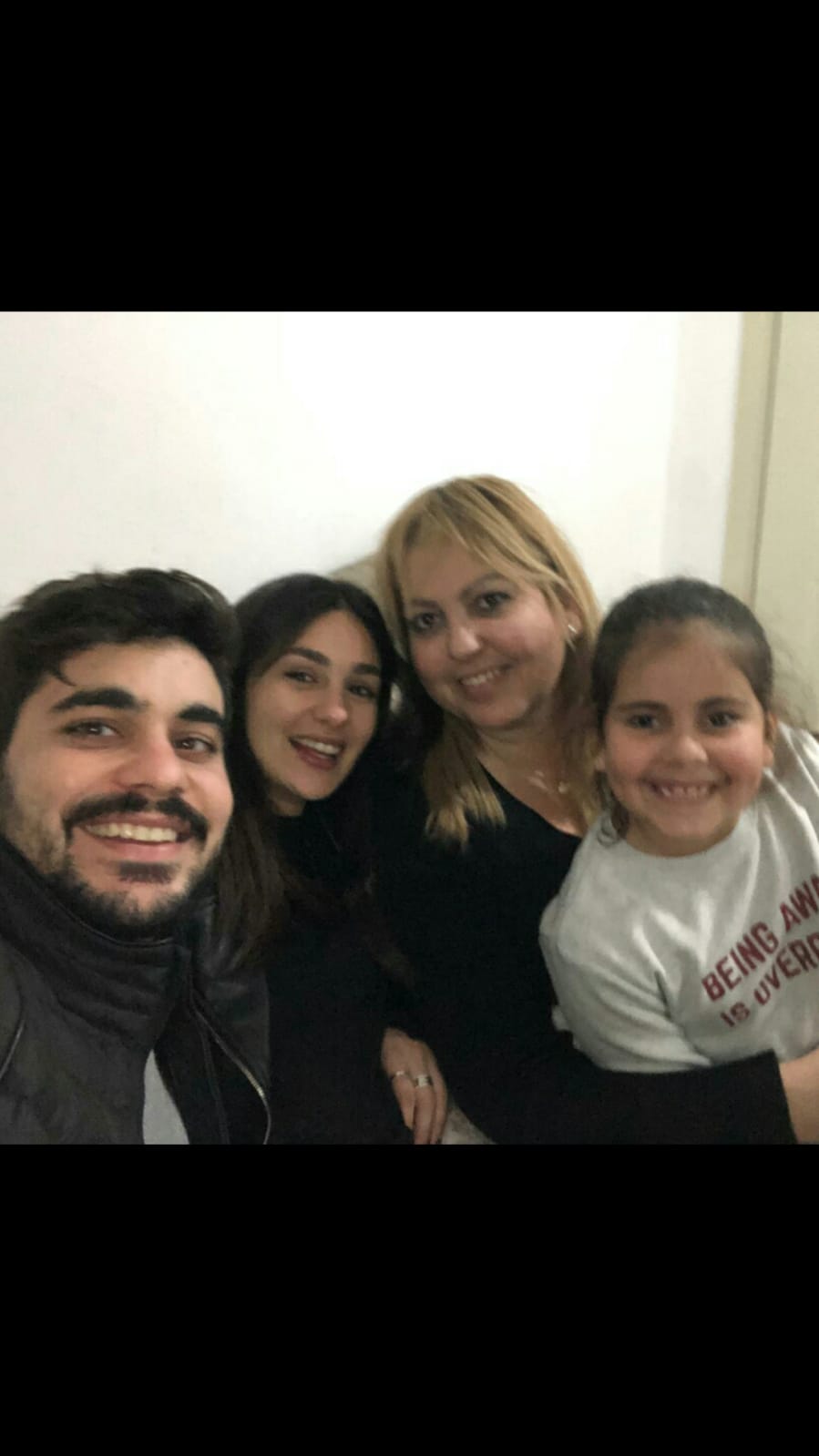 כולנו ביחד משפחה אחת : משפחת כיתה ג/1 בבית ספר השחף by ariela saada - Ourboox.com