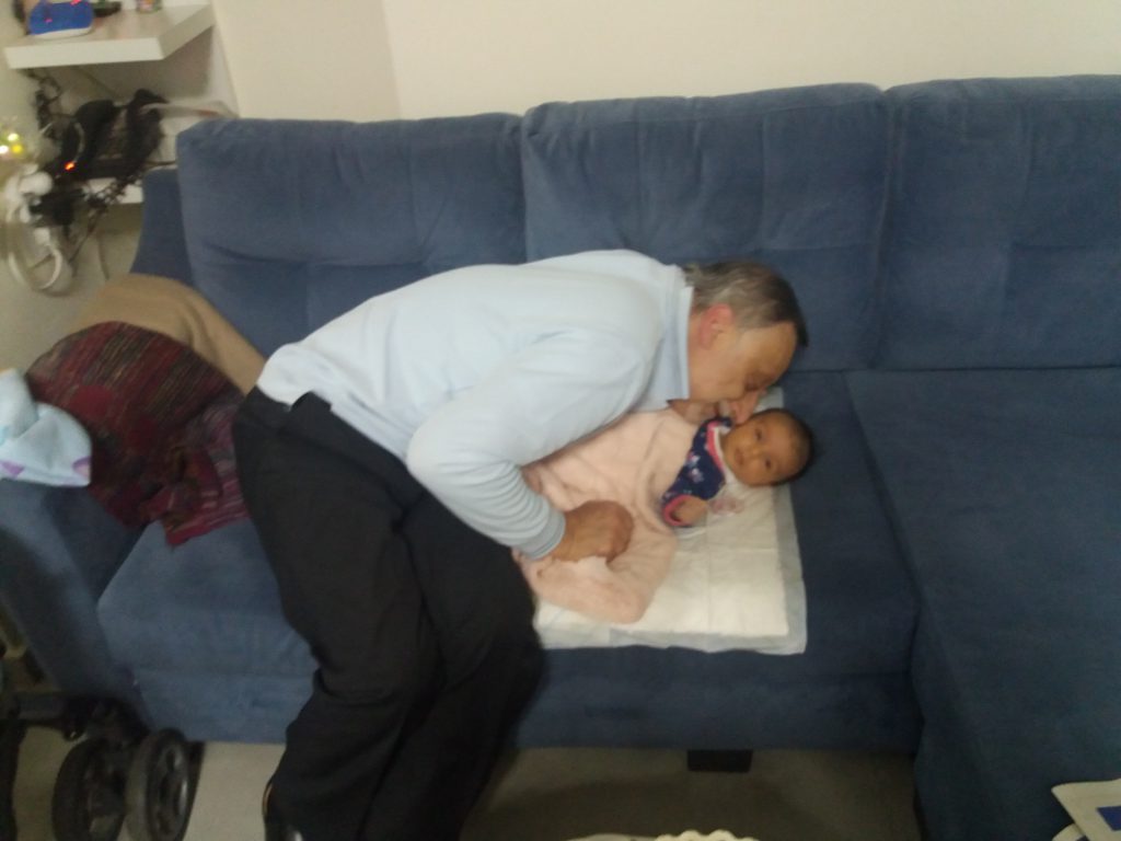 אלבום התמונות של שיר by sharon - Ourboox.com