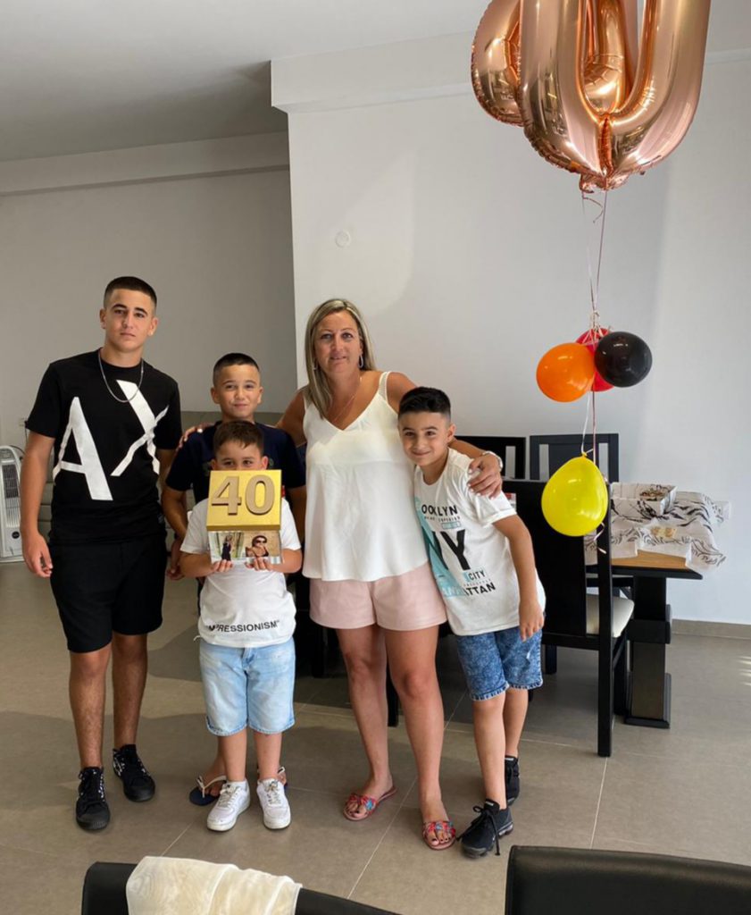 ספר המתכונים של כיתה א’ 2 by meital - Illustrated by משפחת כיתה א