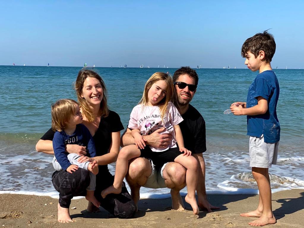 ספר המתכונים של כיתה א’ 2 by meital - Illustrated by משפחת כיתה א