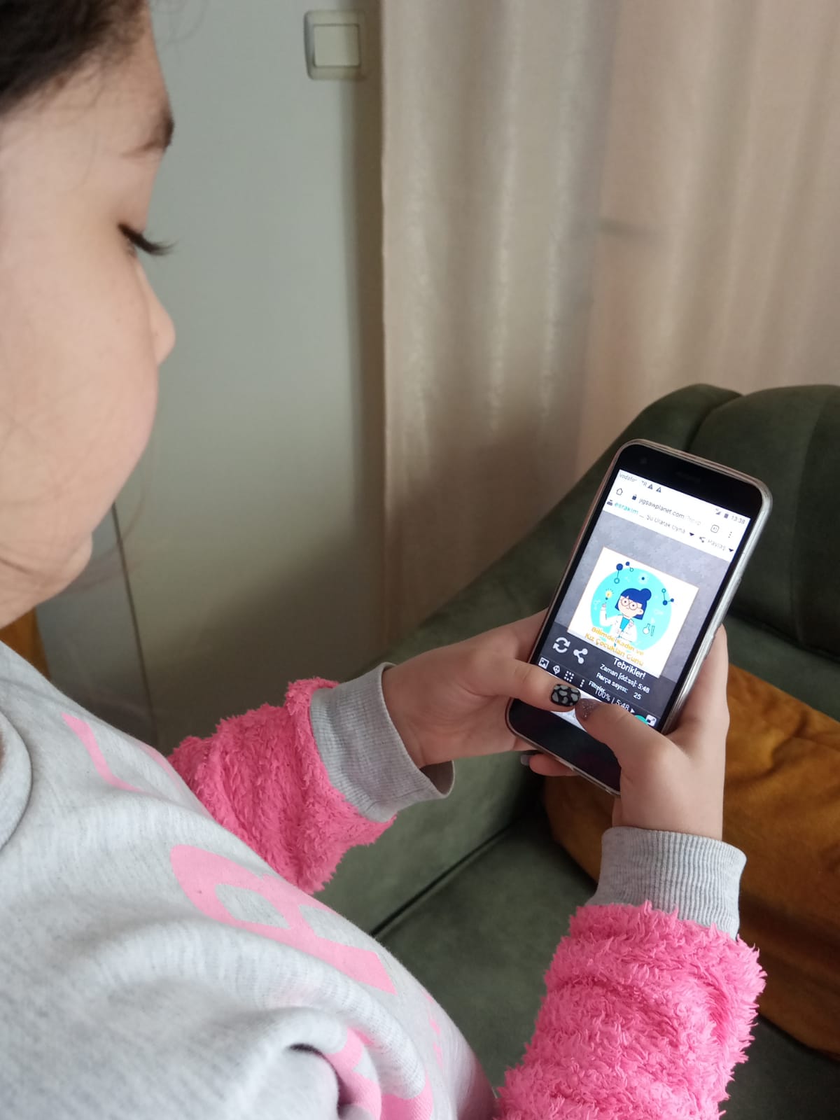 Deneyle Oynuyor Bilimle Öğreniyorum Projesi  11 Şubat “Bilimde Kadın ve Kız Çocukları Uluslararası Günü”Puzzle Çalışmaları by ESRA KALEM - Ourboox.com