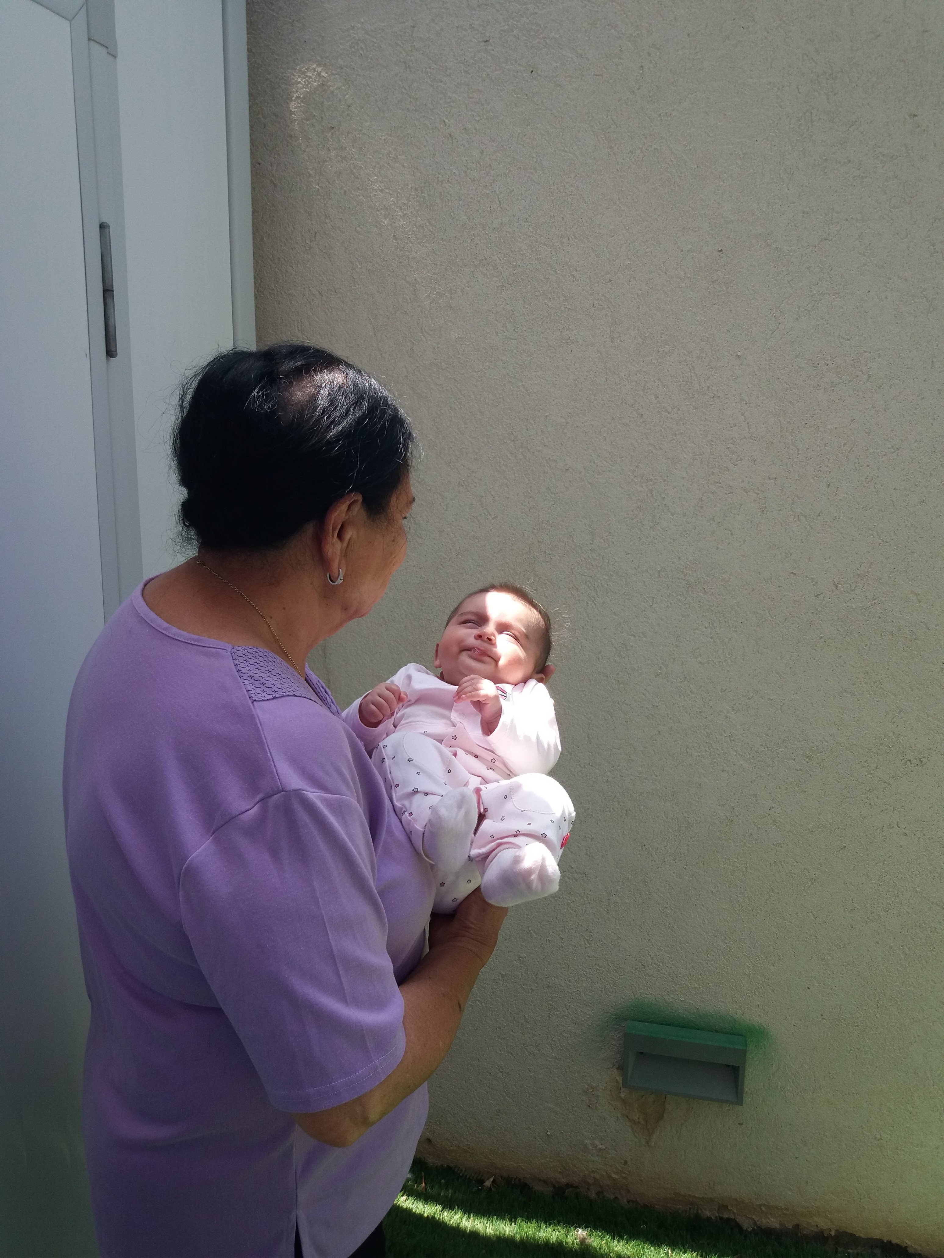 אלבום התמונות של שיר by sharon - Ourboox.com