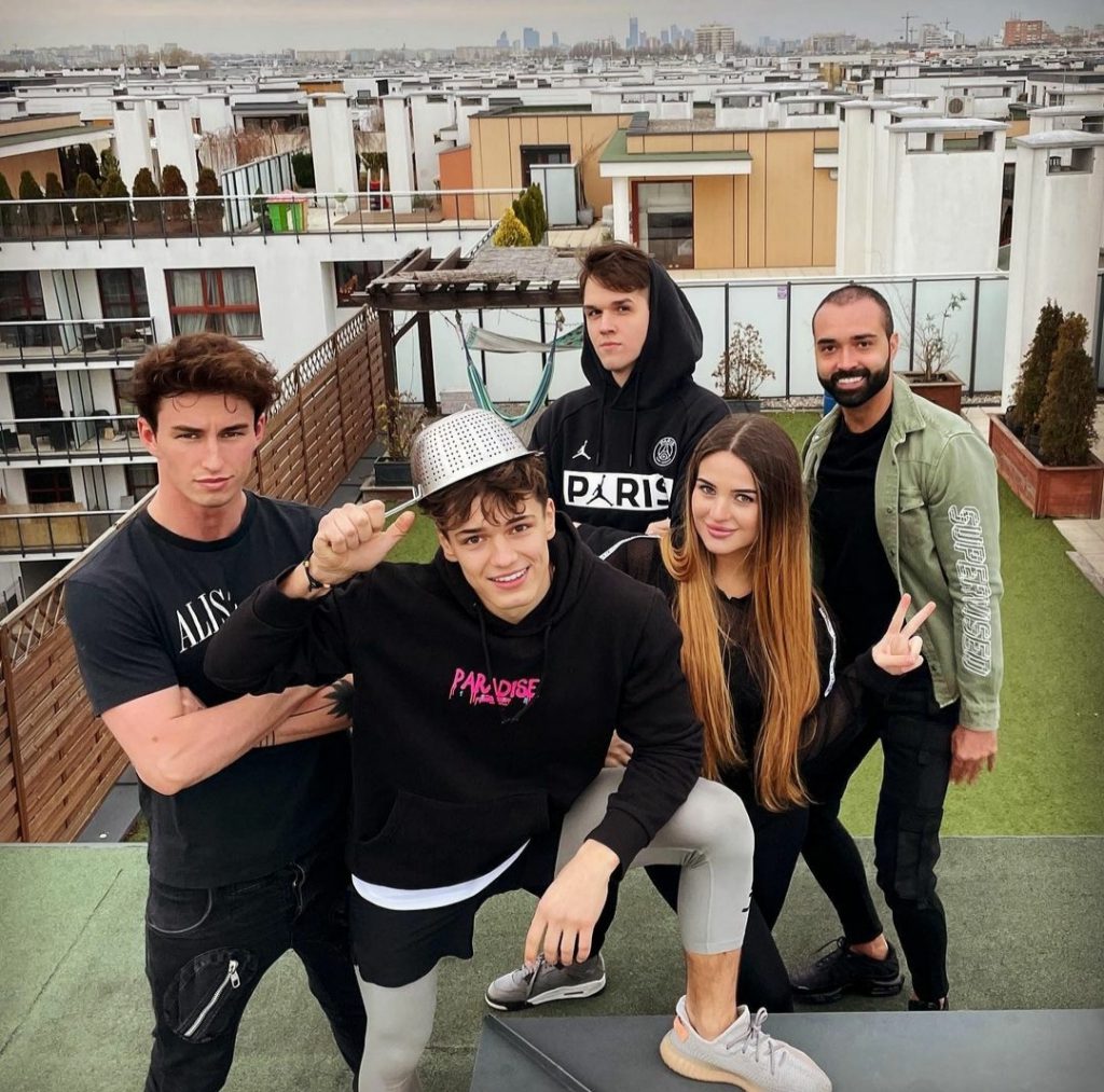 My identity book by Aida Kłys - Ourboox.com