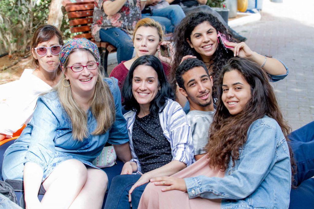 לנירית באהבה by yulia gorbunov - Ourboox.com