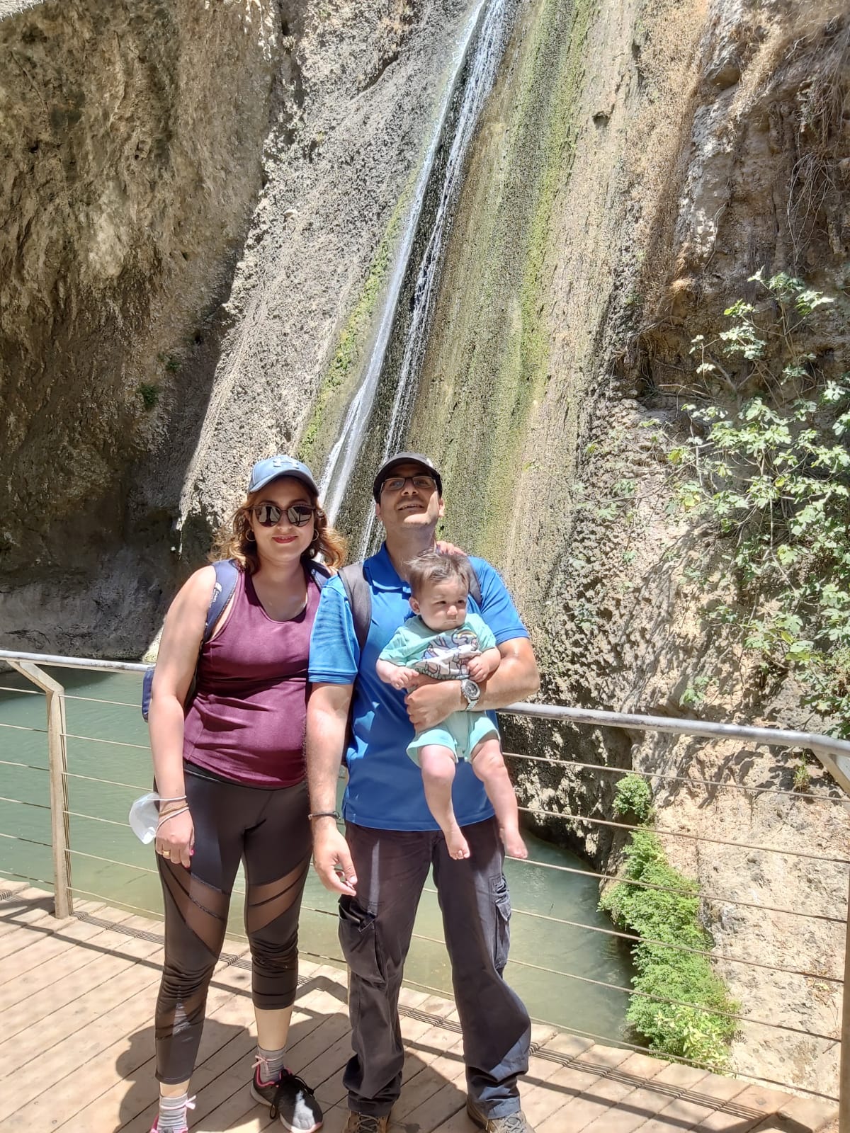 אלבום התמונות של שיר by sharon - Ourboox.com