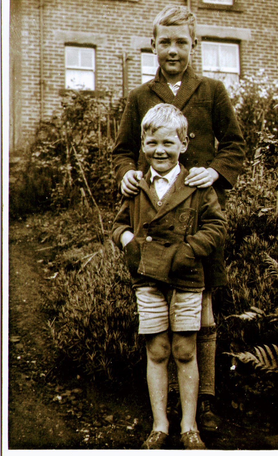 Raymond Doughty, In loving memory by Olivia Rossington - Ourboox.com