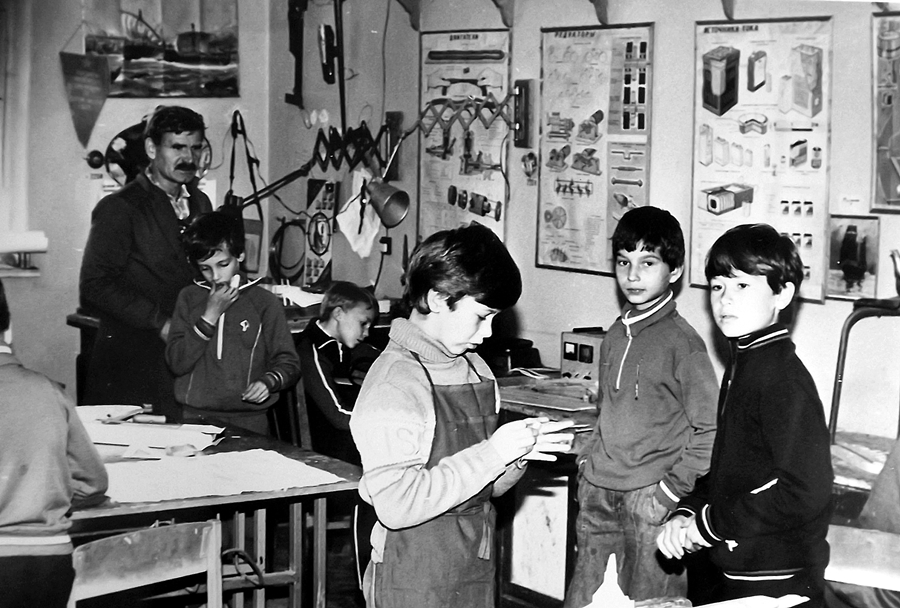 Історія СЮТ by syt - Ourboox.com