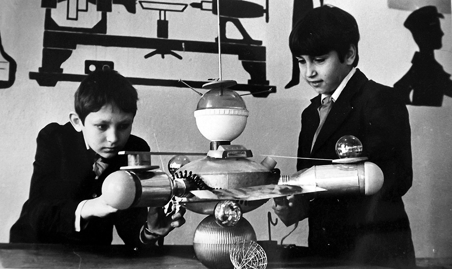 Історія СЮТ by syt - Ourboox.com