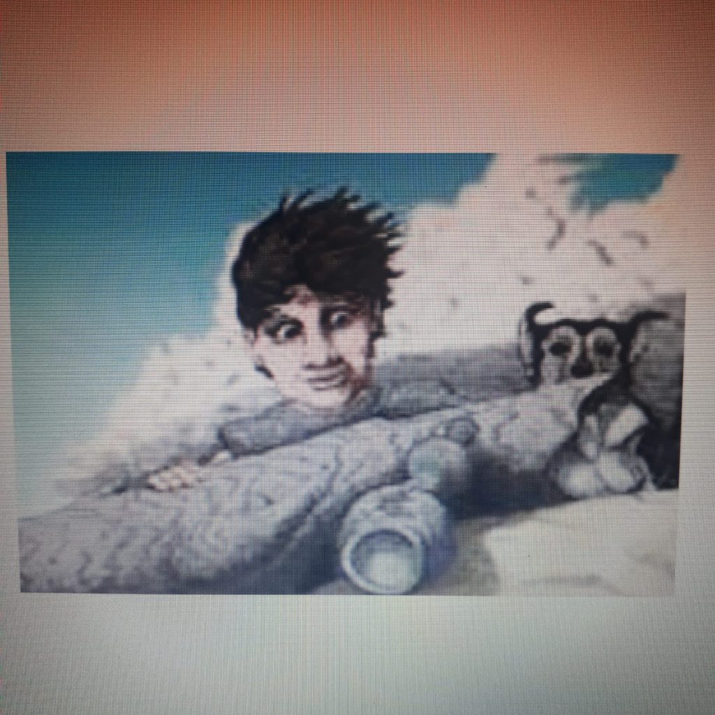 הבקבוק by --ww-- - Illustrated by ורוד פאיד - Ourboox.com