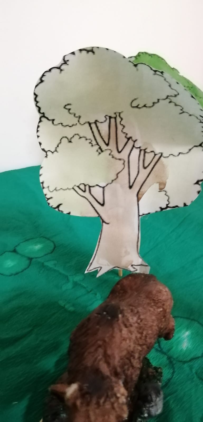 The forest book by Roxana Prisecaru - Ourboox.com