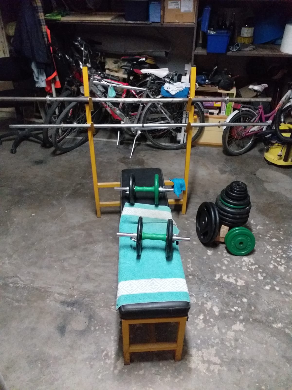 This is me by Tommaso Pieroni - Ourboox.com