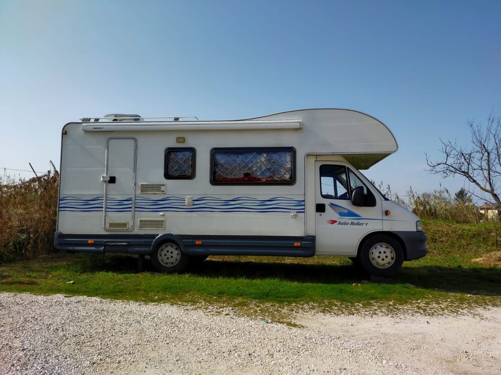 This is me by Tommaso Pieroni - Ourboox.com