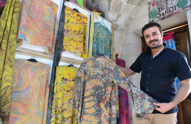 אומנות איברו/ فن الايبرو by marwa khazem - Illustrated by مروة خازم - Ourboox.com