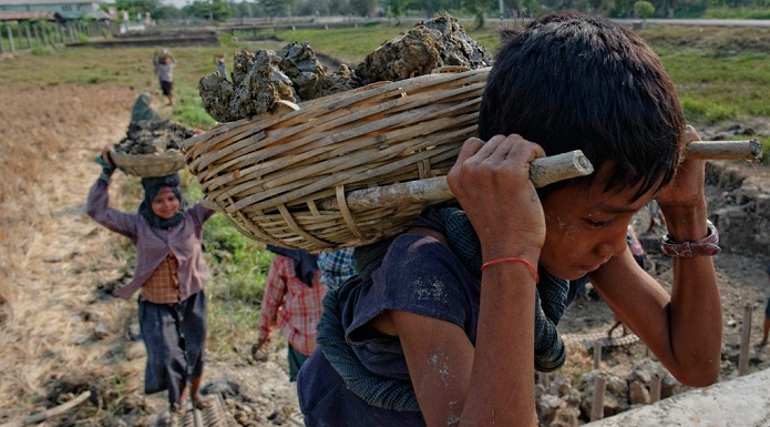 il lavoro minorile by maria chiara marano - Ourboox.com