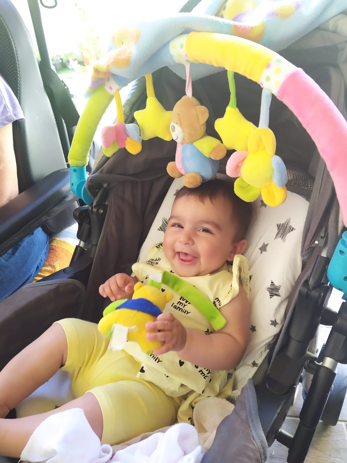 אלבום התמונות של שיר by sharon - Ourboox.com