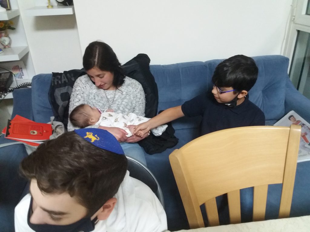 אלבום התמונות של שיר by sharon - Ourboox.com